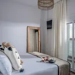 Khroma Luxury 1 Front 赫索尼索斯