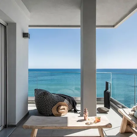 Khroma Luxury 1 Front