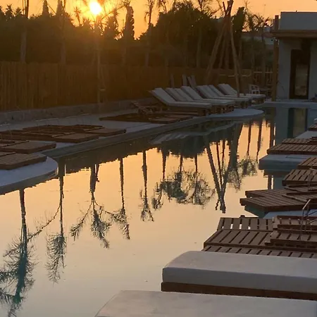 Khroma Luxury 1 Front Hersonissos (Crete)