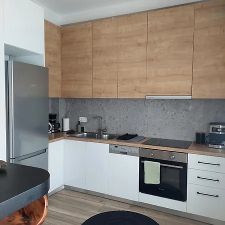 Khroma Luxury 1 Front Apartament *