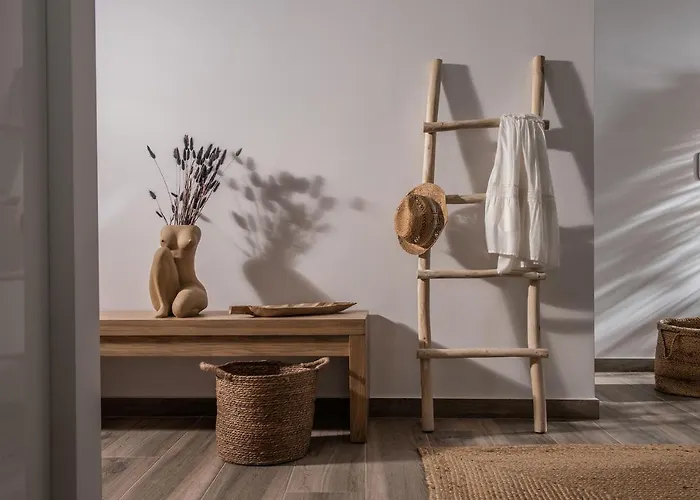 Khroma Luxury 1 Front Διαμέρισμα Χερσόνησος