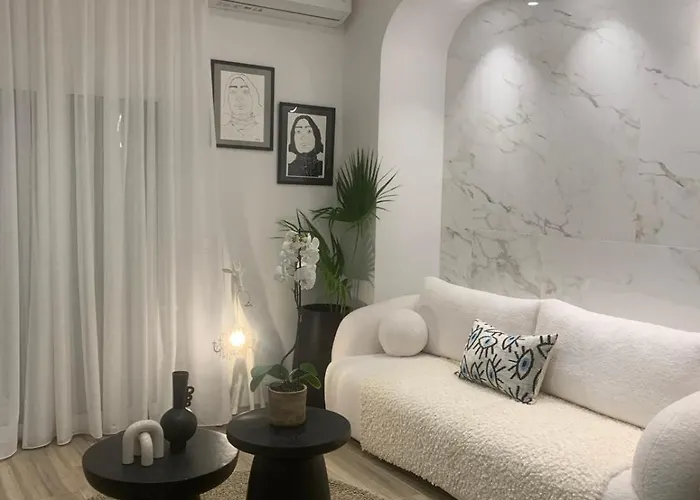 Khroma Luxury 1 Front * Χερσόνησος