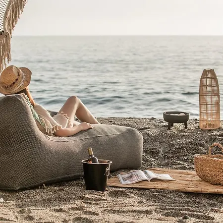 Khroma Luxury 1 Front