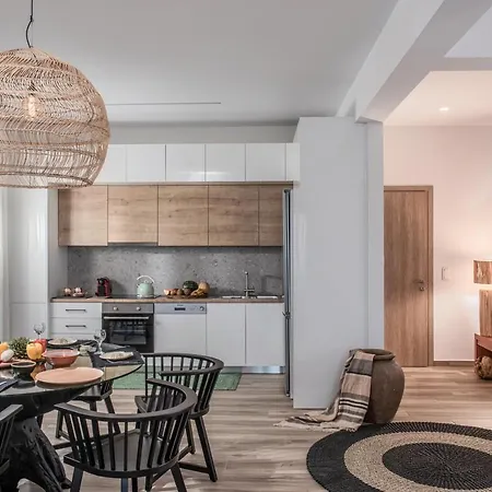 Khroma Luxury 1 Front