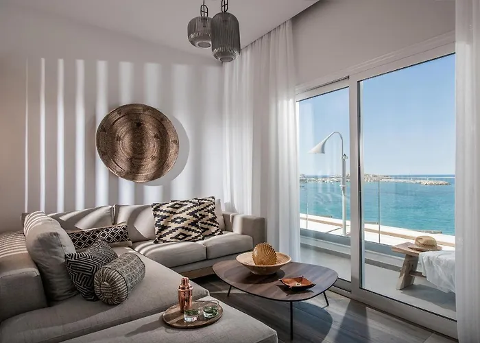 Khroma Luxury 1 Front Apartmán *