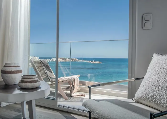 Khroma Luxury 1 Front Apartmán *