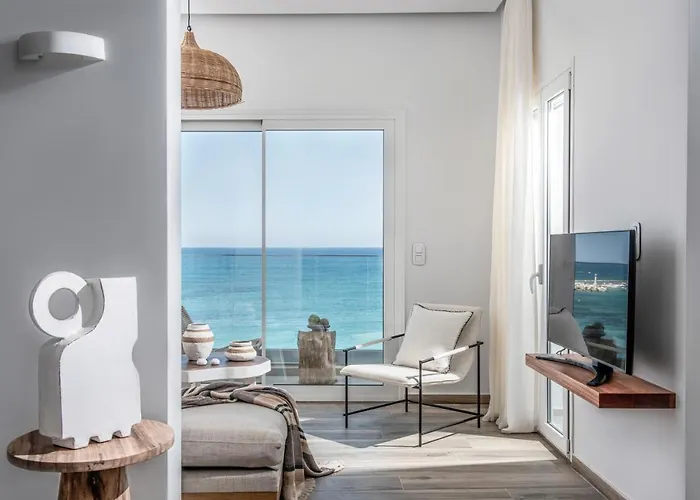 Khroma Luxury 1 Front Hersonissos (Crete)