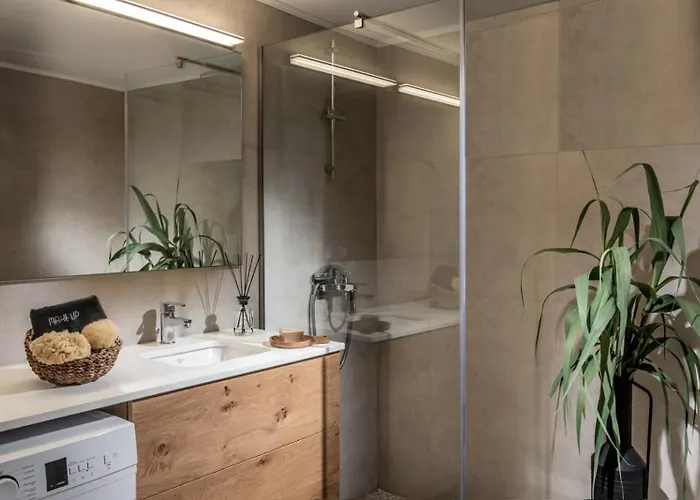 Khroma Luxury 1 Front Apartmán